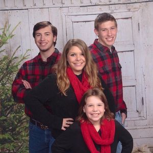 Meet your Posher, Jillian